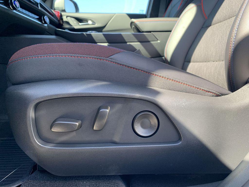 new 2026 Chevrolet Equinox car, priced at $35,496