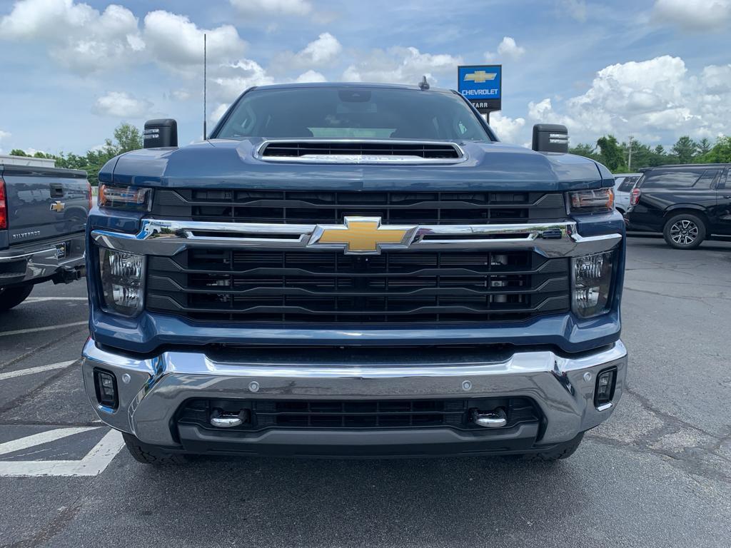 new 2025 Chevrolet Silverado 3500 car, priced at $74,355