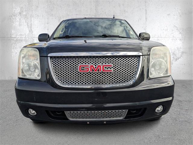 used 2012 GMC Yukon XL car, priced at $11,995