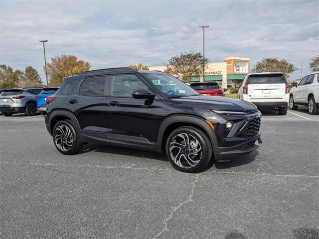 new 2025 Chevrolet TrailBlazer car, priced at $30,585