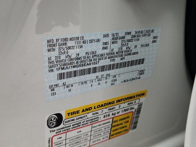 new 2025 Ford Expedition car, priced at $87,264