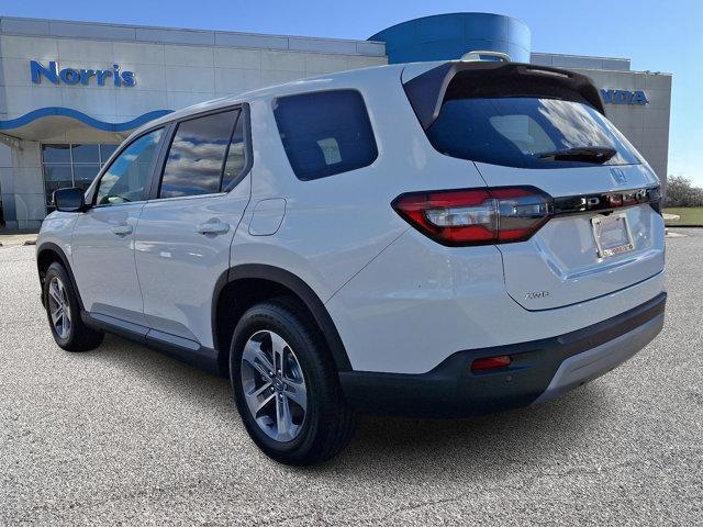 new 2025 Honda Pilot car, priced at $45,266