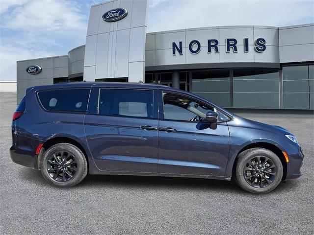 used 2021 Chrysler Pacifica car, priced at $24,498