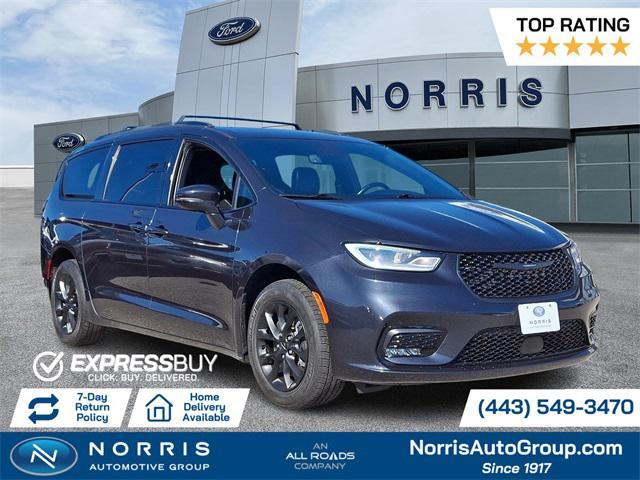 used 2021 Chrysler Pacifica car, priced at $23,987