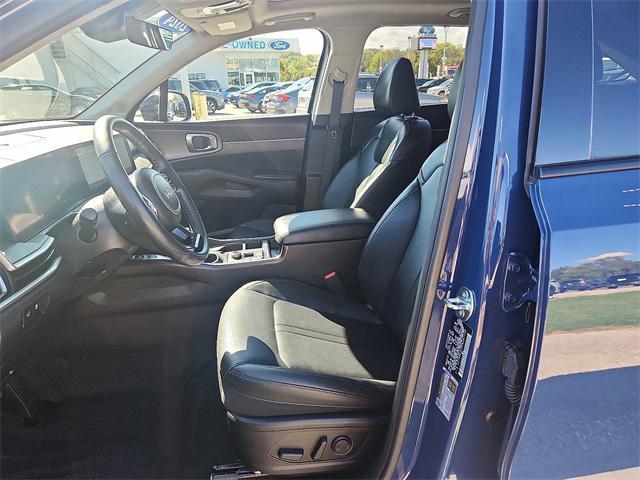 used 2024 Kia Sorento car, priced at $32,787