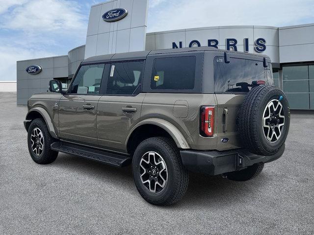 new 2025 Ford Bronco car, priced at $49,984