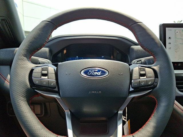 new 2025 Ford Explorer car, priced at $45,464
