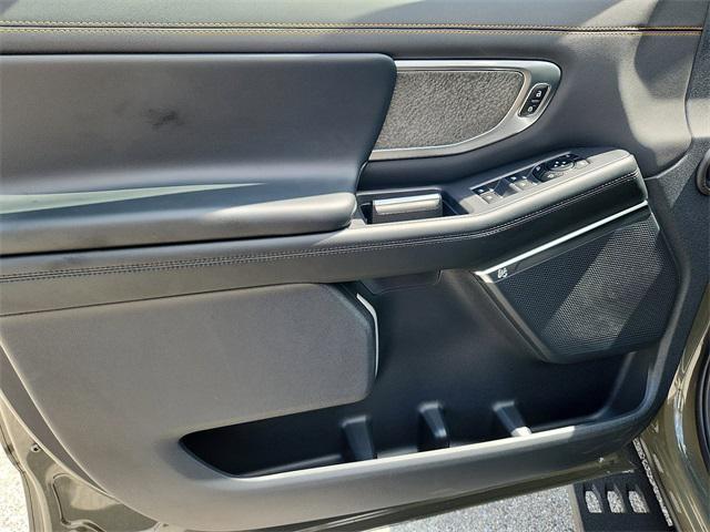 new 2025 Ford Expedition car, priced at $79,838