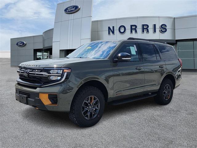 new 2025 Ford Expedition car, priced at $79,838