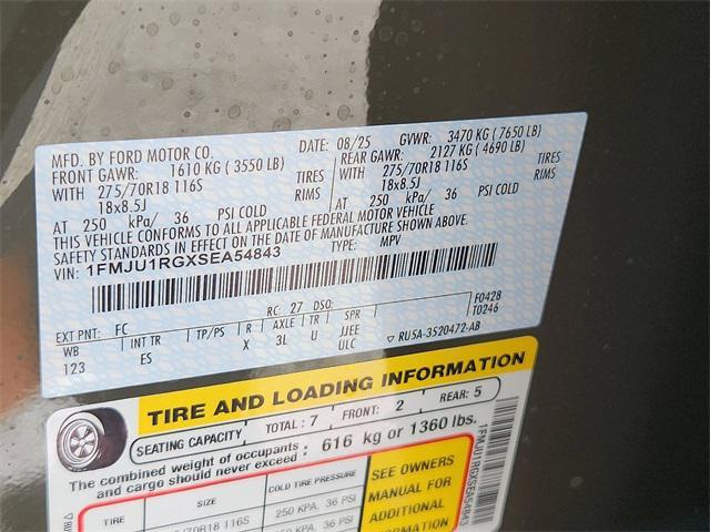 new 2025 Ford Expedition car, priced at $79,838