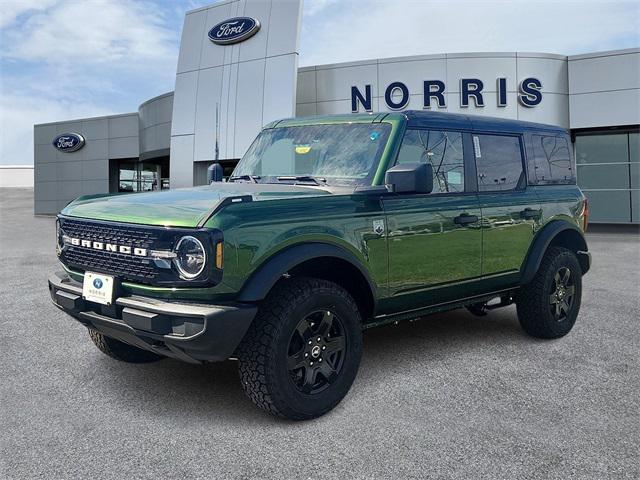 new 2025 Ford Bronco car, priced at $46,274
