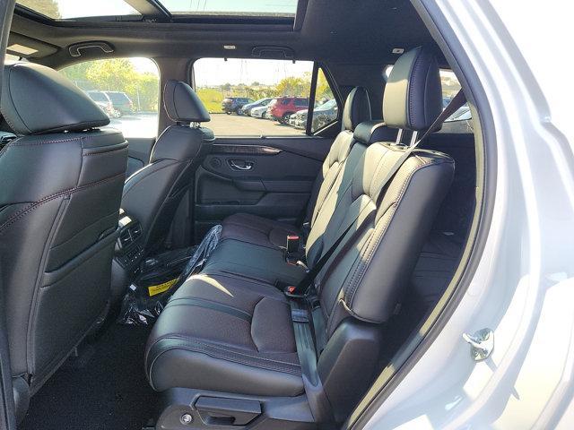 new 2025 Honda Pilot car, priced at $52,026