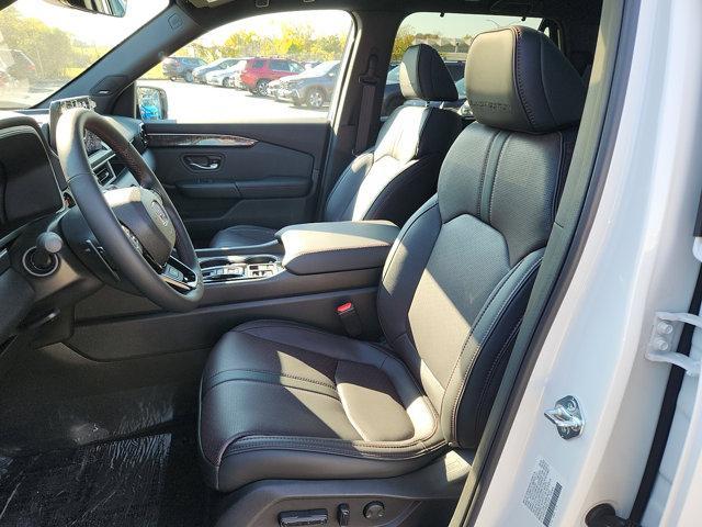 new 2025 Honda Pilot car, priced at $52,026