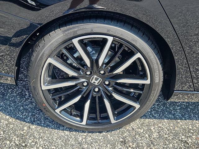 new 2025 Honda Accord Hybrid car, priced at $37,620
