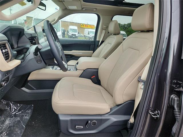 new 2024 Ford Expedition car, priced at $67,995