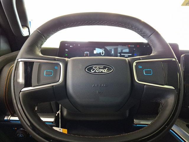 new 2025 Ford Expedition car, priced at $80,894