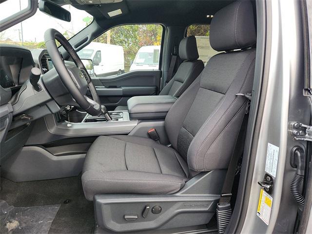 new 2025 Ford F-150 car, priced at $59,594