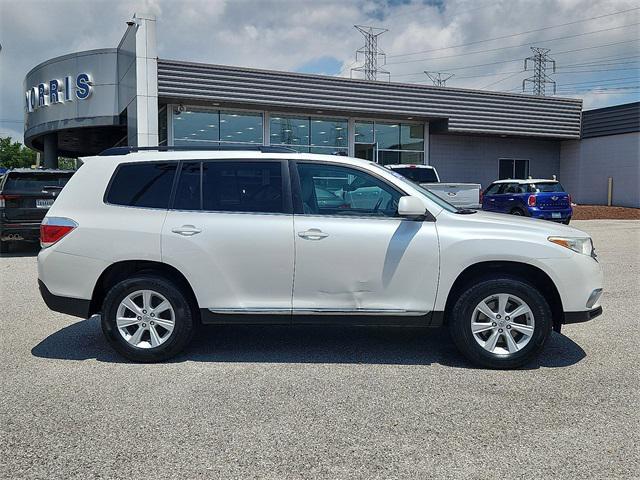 used 2012 Toyota Highlander car, priced at $9,487