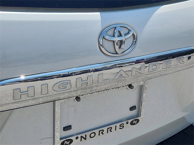 used 2012 Toyota Highlander car, priced at $9,787