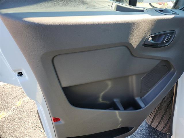 new 2026 Ford Transit-250 car