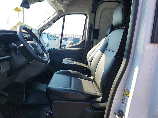 new 2026 Ford Transit-250 car