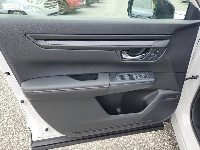 new 2026 Honda CR-V Hybrid car, priced at $40,015