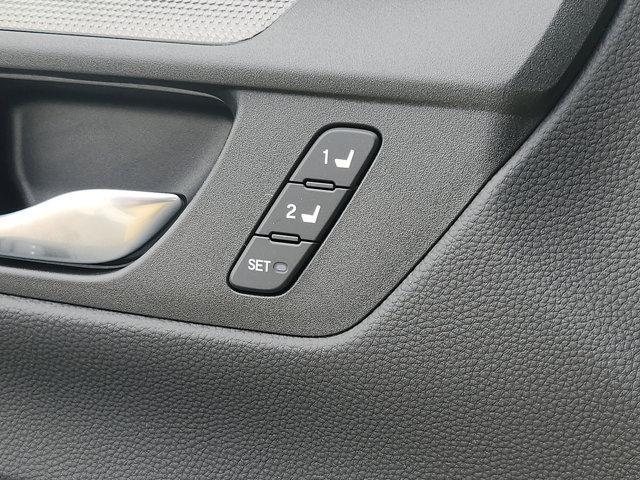 new 2026 Honda CR-V Hybrid car, priced at $40,015