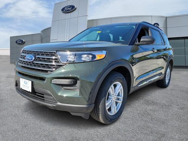 new 2024 Ford Explorer car, priced at $38,205
