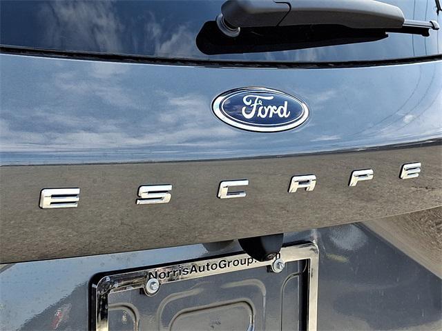 new 2025 Ford Escape car, priced at $33,720