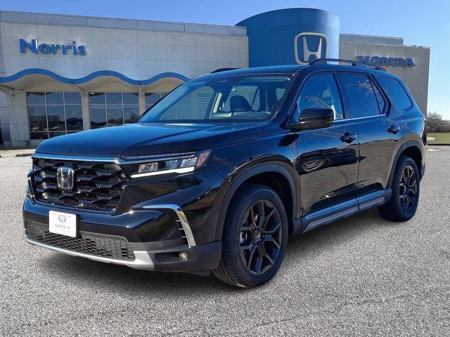 new 2025 Honda Pilot car, priced at $48,915