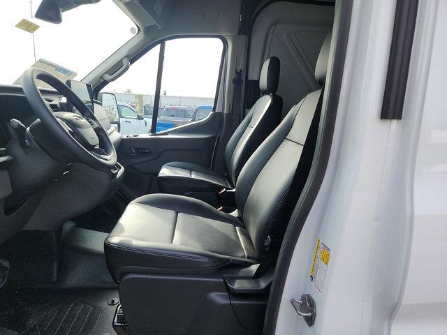 new 2026 Ford Transit-250 car