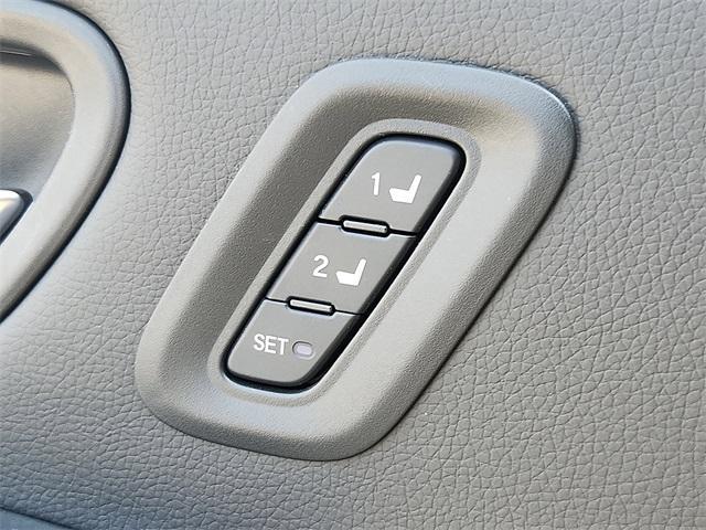used 2023 Honda Pilot car, priced at $39,587