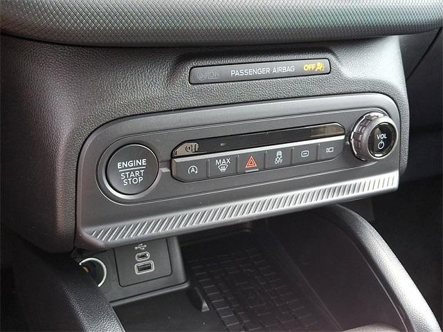 new 2025 Ford Bronco Sport car, priced at $31,032