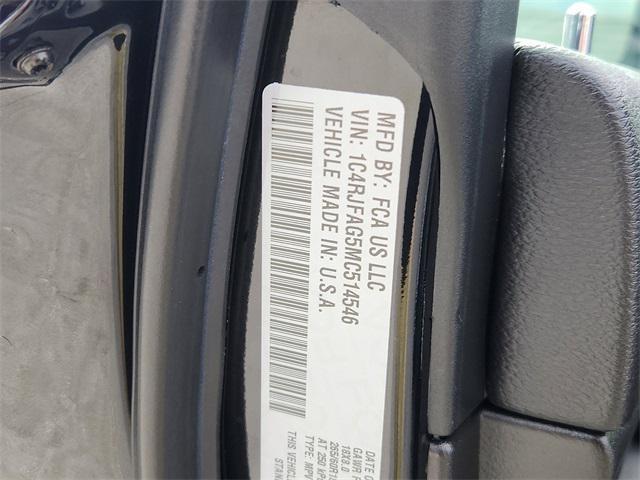 used 2021 Jeep Grand Cherokee car, priced at $23,787