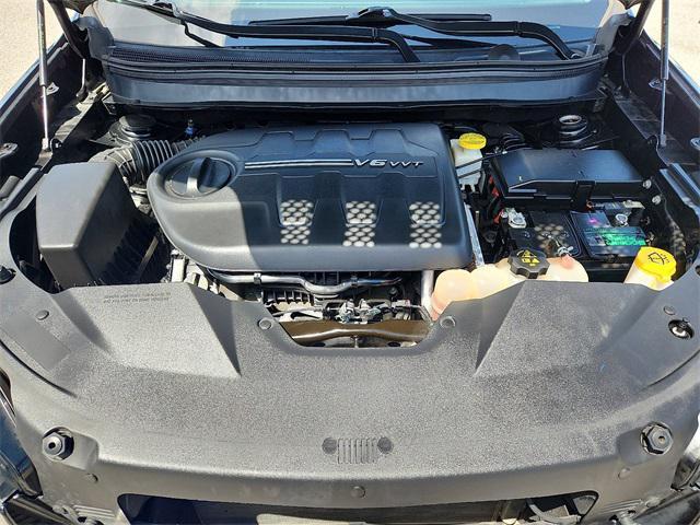 used 2019 Jeep Cherokee car, priced at $16,495