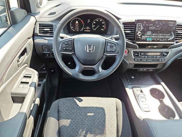 new 2025 Honda Ridgeline car, priced at $40,315