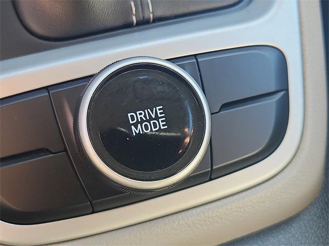 used 2023 Hyundai Venue car, priced at $15,987