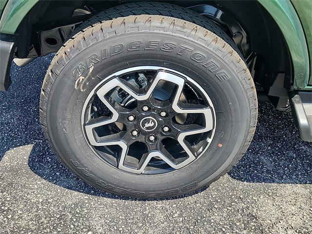 new 2025 Ford Bronco car, priced at $51,312