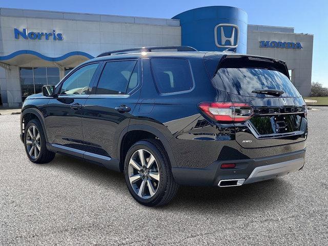new 2025 Honda Pilot car, priced at $50,222