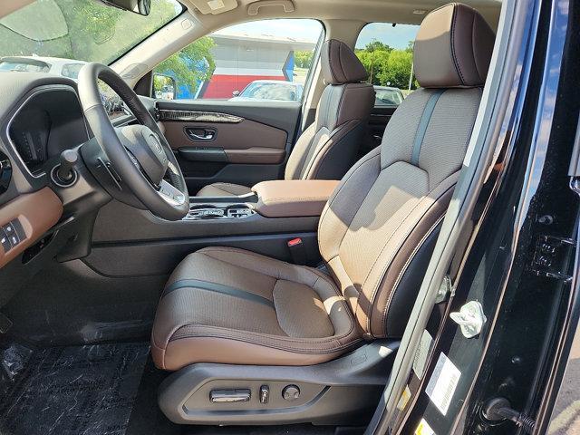 new 2025 Honda Pilot car, priced at $50,222