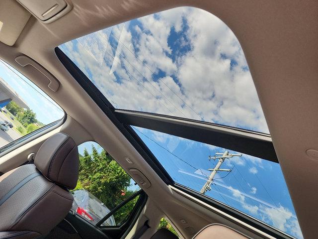 new 2025 Honda Pilot car, priced at $50,222