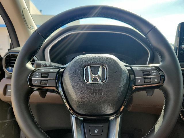 new 2025 Honda Pilot car, priced at $50,222