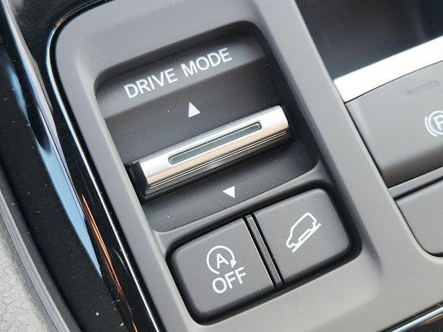 new 2025 Honda Pilot car, priced at $52,147