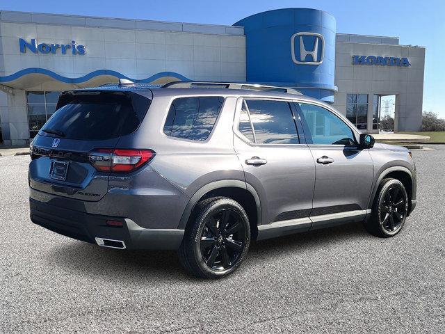 new 2025 Honda Pilot car, priced at $52,147