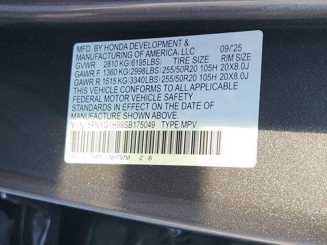 new 2025 Honda Pilot car, priced at $52,147