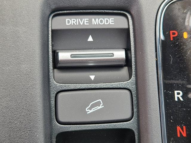 new 2026 Honda CR-V Hybrid car, priced at $38,177