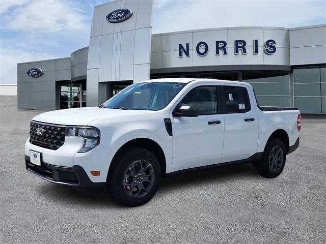 new 2025 Ford Maverick car, priced at $29,136