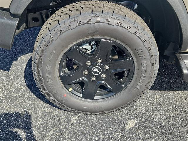 new 2025 Ford Bronco car, priced at $52,395
