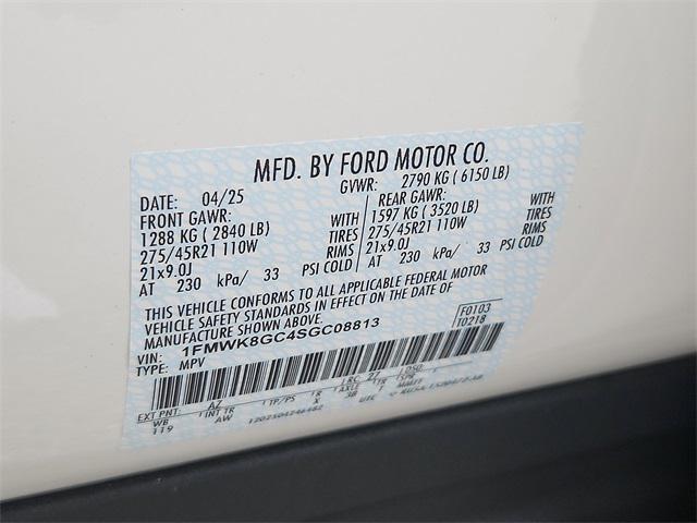 new 2025 Ford Explorer car, priced at $55,173