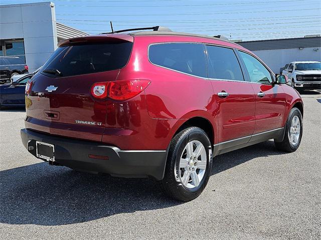 used 2010 Chevrolet Traverse car, priced at $8,987